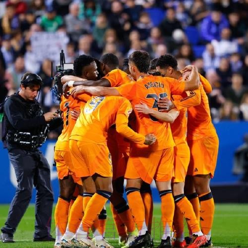 奥哈拉:许多球队想要约克雷斯 或去皇马当中锋 奥哈拉:许多球队想要约克雷斯 或去皇马当中锋